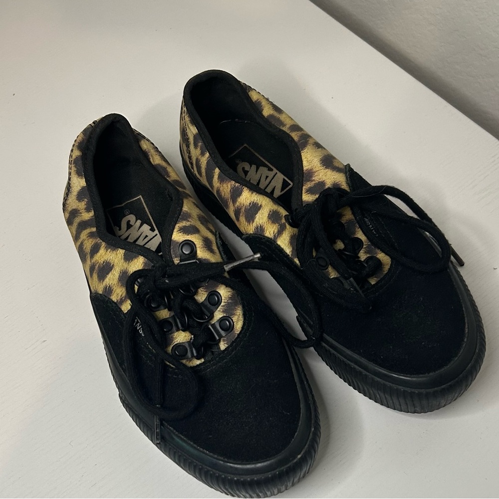 Vans Cheetah Print and Black Sneakers Size 6.5